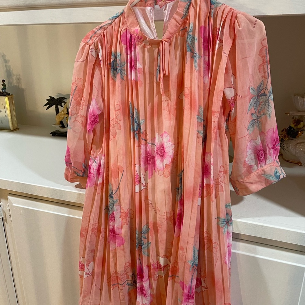 Jorjet kurti printed soft &nice colour